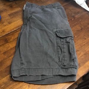 Old Navy men’s cargo shorts